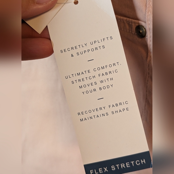 New Directions pale pink flex stretch shorts size 16 NWT - Picture 4 of 7